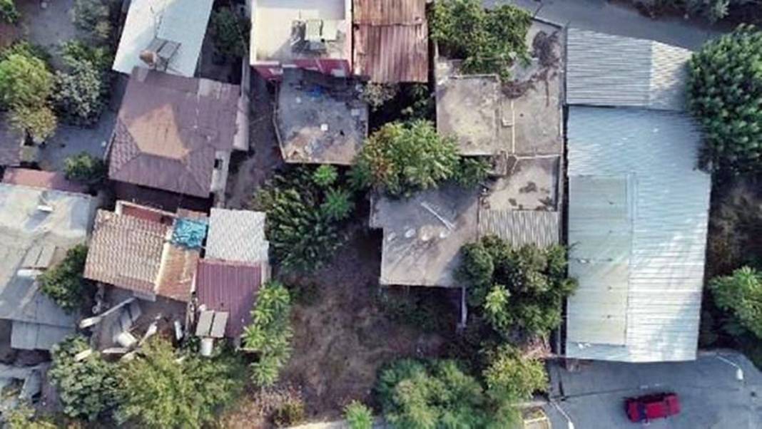 Kazı çalışmasına giden geri dönmedi, cesetleri dahi bulunamadı! Evin altında başka boyuta açılan kapı var 2